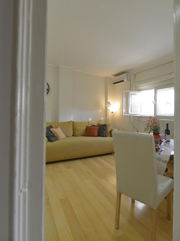 Ferienwohnung Downtown Dell Arte Novi Sad Exterior foto
